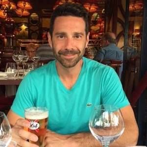 Meet your Posher, Simon